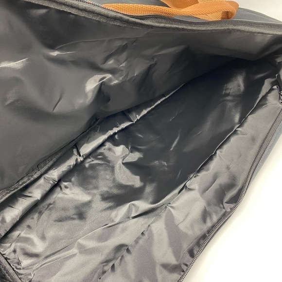 Black & Brown Travel Bag - Picture 3 of 3